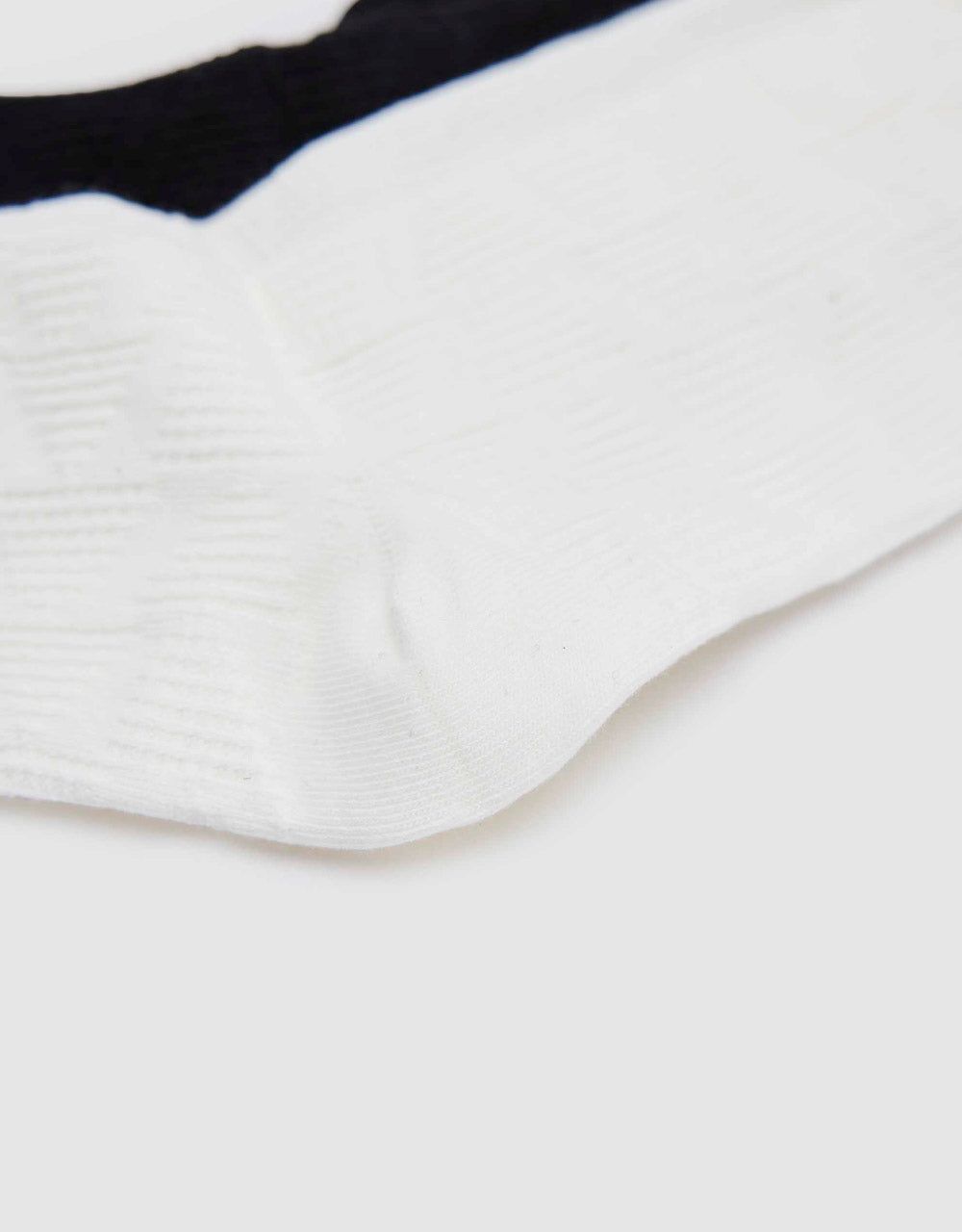 Mid-Length Socks sold by Urban Revivo product image thumbnail 4