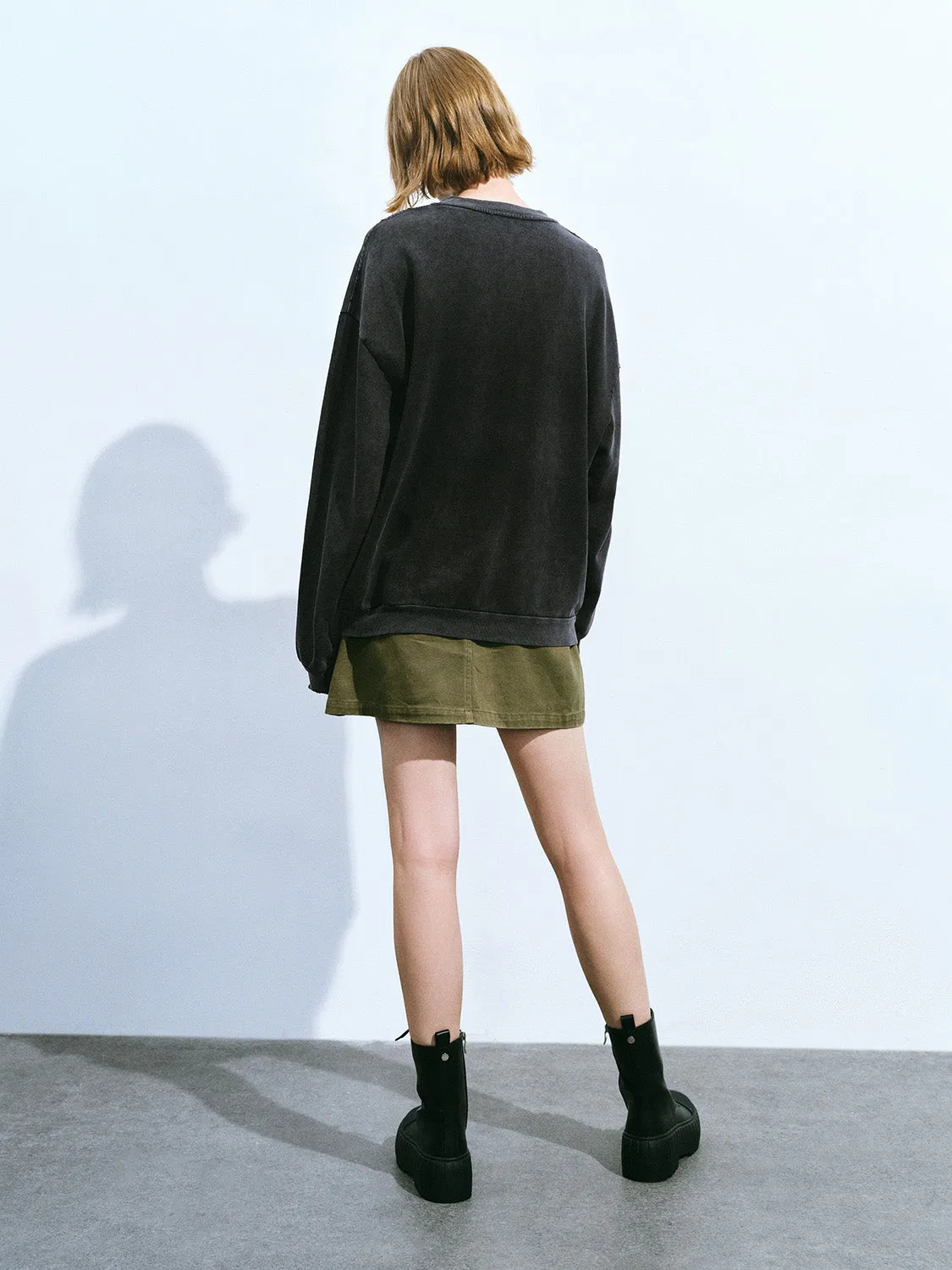 Printed Crew Neck Oversized Sweatshirt sold by Urban Revivo product image thumbnail 4