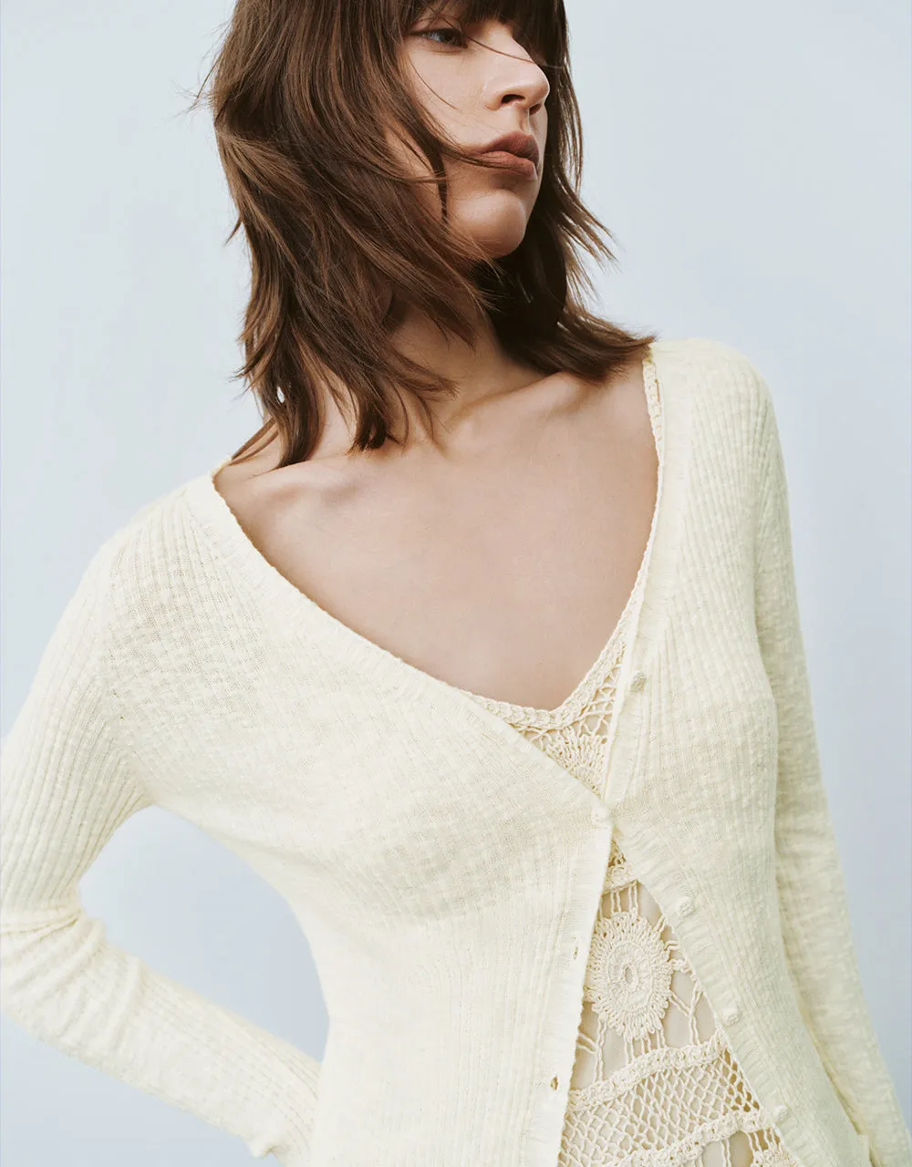 V Neck Knitted Cardigan sold by Urban Revivo product image thumbnail 4