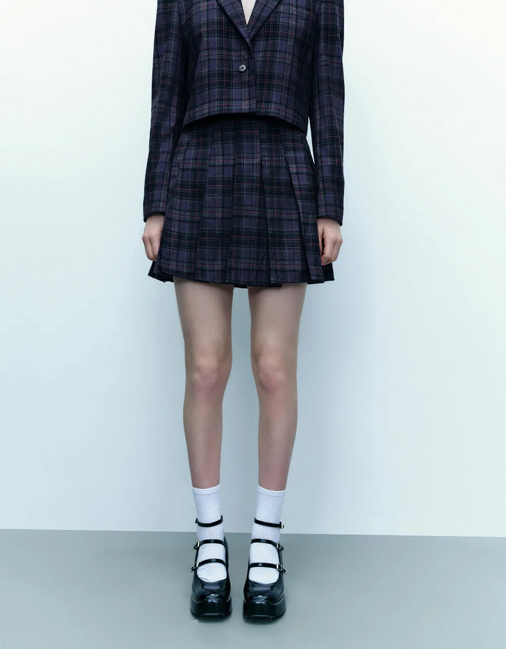 Plaid Mini A-Line Skirt sold by Urban Revivo product image thumbnail 2