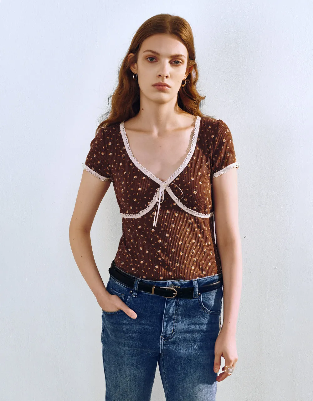 V Neck Skinny T-Shirt sold by Urban Revivo