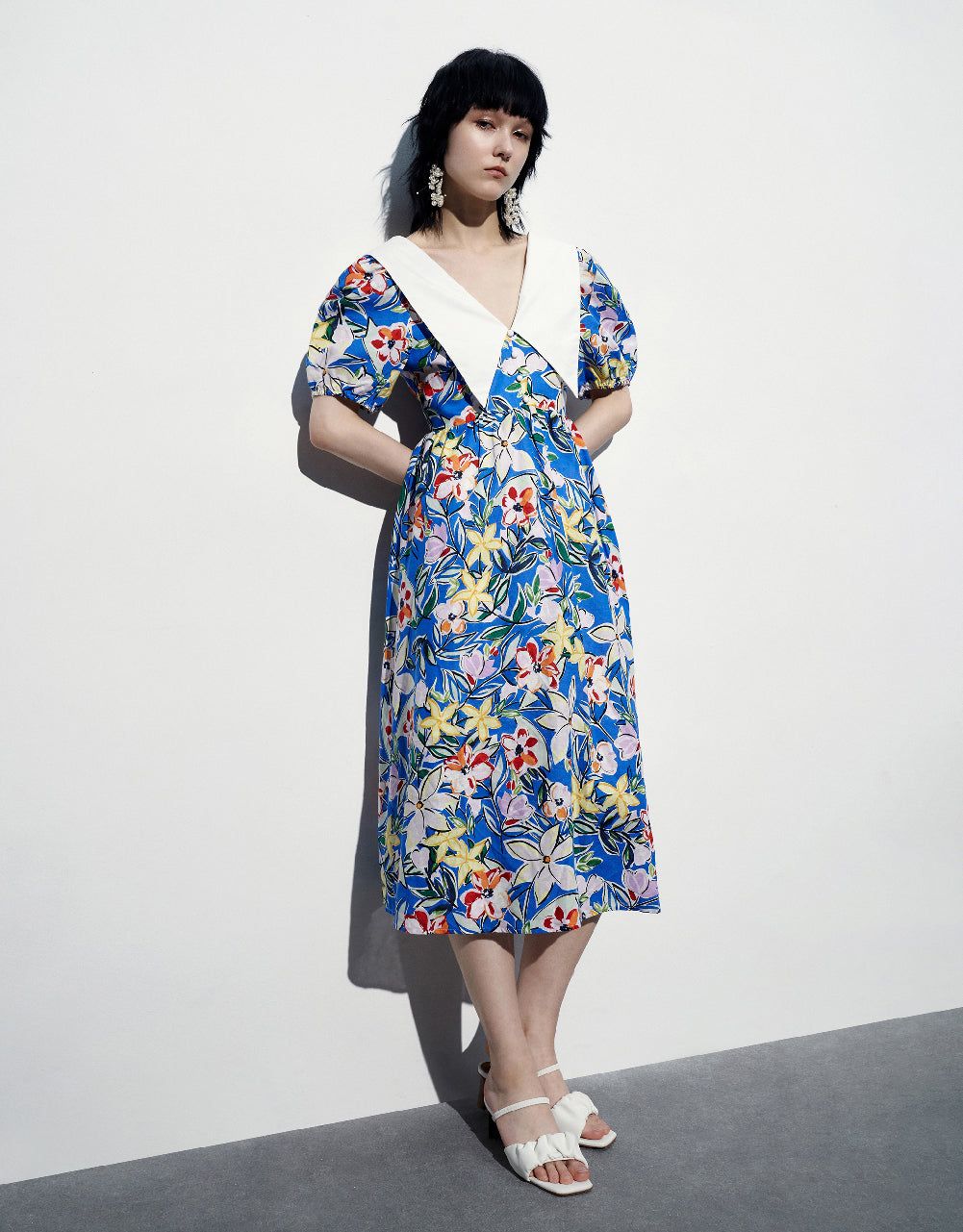 V-Neck Skater Dress sold by Urban Revivo product image thumbnail 3