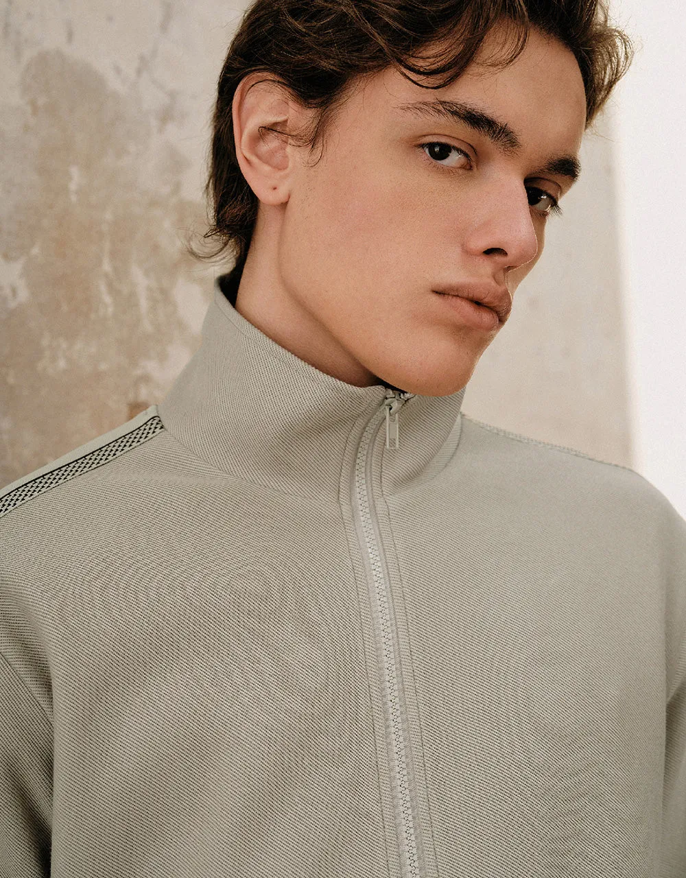 Zipper Front Two-Toned Jacket sold by Urban Revivo product image thumbnail 5