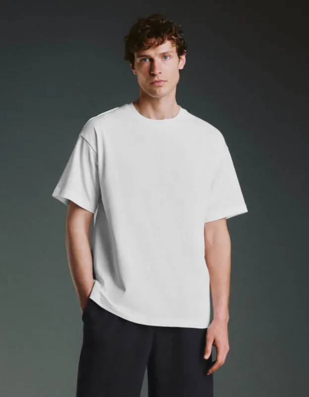 Crew Neck Loose T-Shirt sold by Urban Revivo