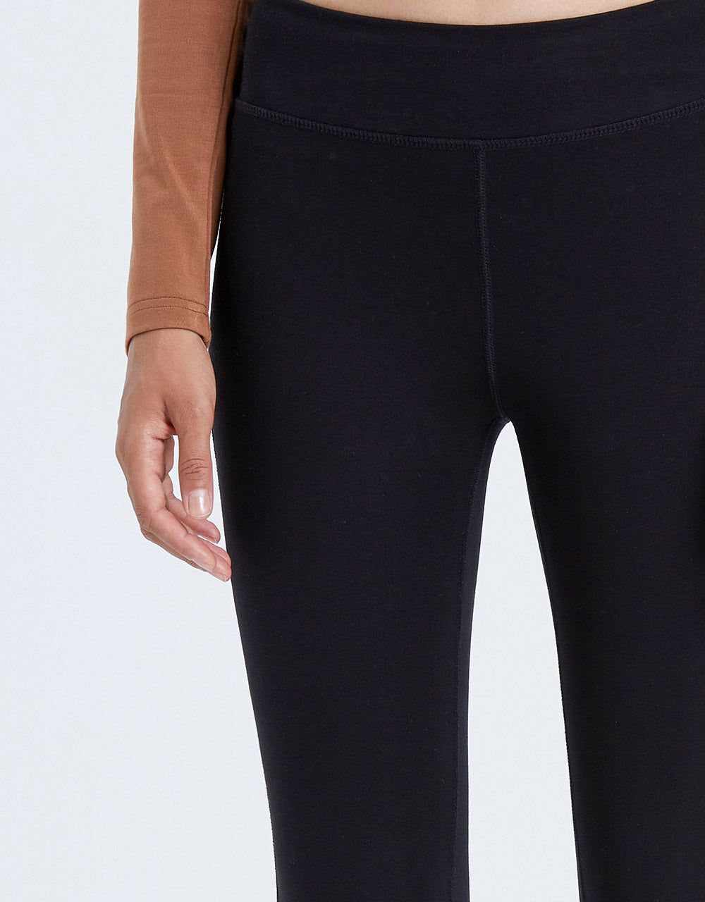 Split Hem Stretch Knitted Long Skinny Pants sold by Urban Revivo product image thumbnail 5