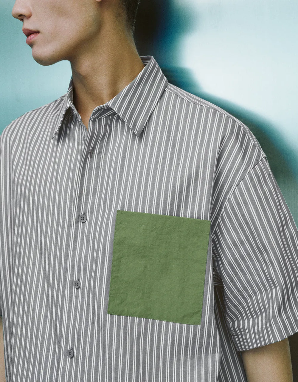 Striped Loose Shirt sold by Urban Revivo product image thumbnail 4