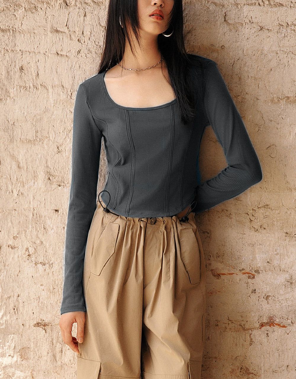 Square-Cut Collar Skinny T-Shirt sold by Urban Revivo product image thumbnail 2