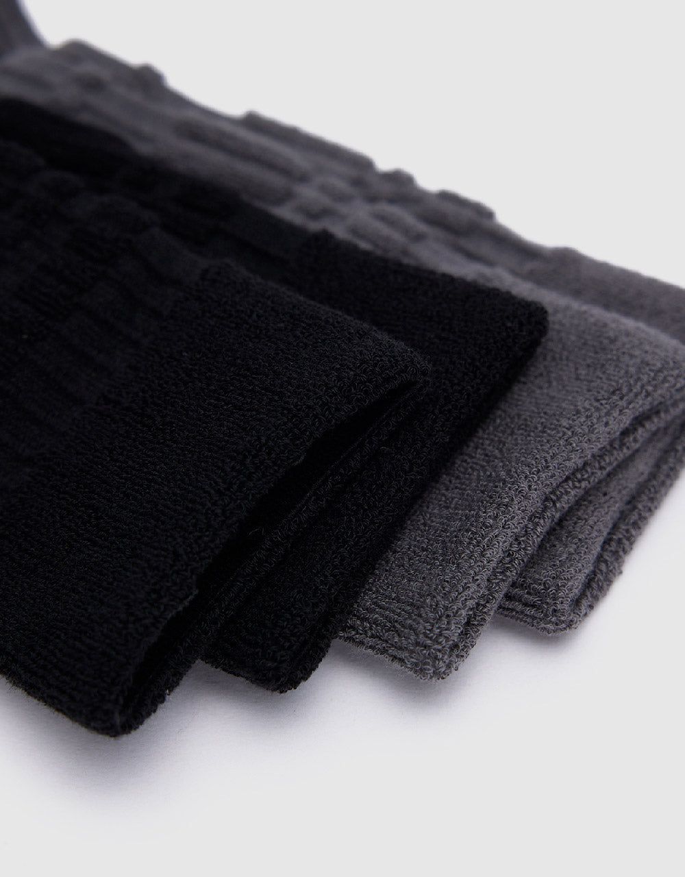 Mid-Length Socks sold by Urban Revivo product image thumbnail 3