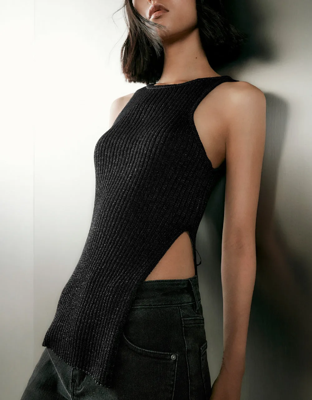 Knitted Tank Top sold by Urban Revivo product image thumbnail 4