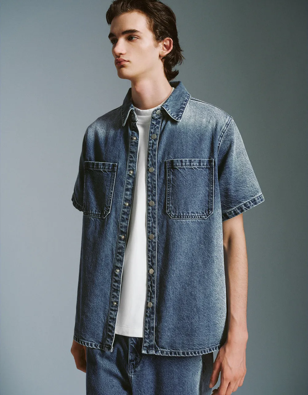 Press Button Straight Denim Shirt sold by Urban Revivo product image thumbnail 3
