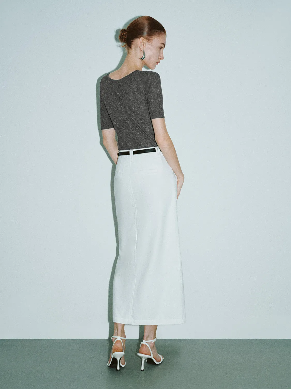 Keyhole Neck Skinny Knitted T-Shirt sold by Urban Revivo product image thumbnail 4