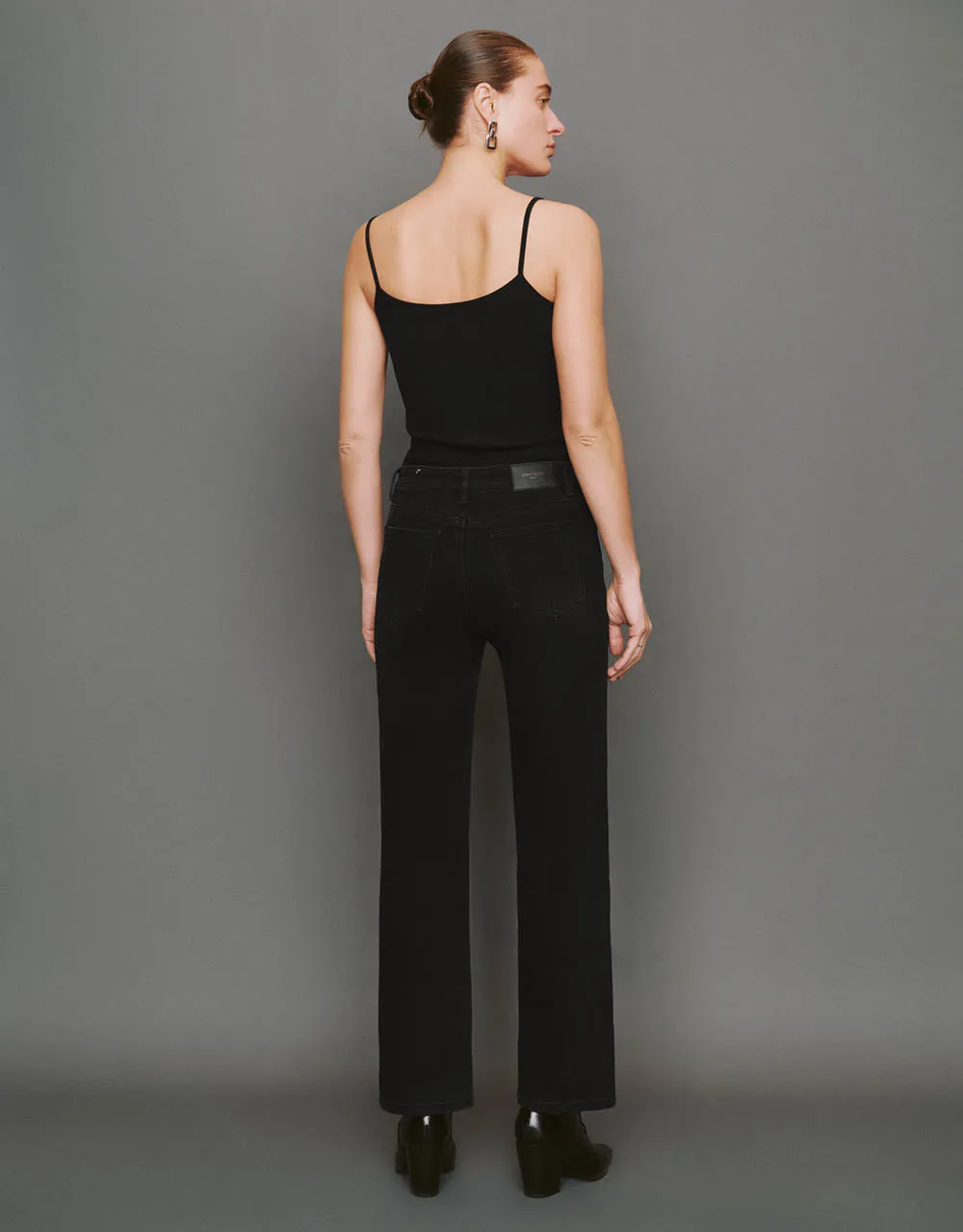 Straight Jeans sold by Urban Revivo product image thumbnail 5