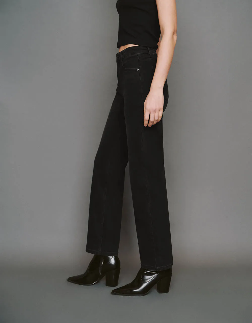 Straight Jeans sold by Urban Revivo product image thumbnail 4