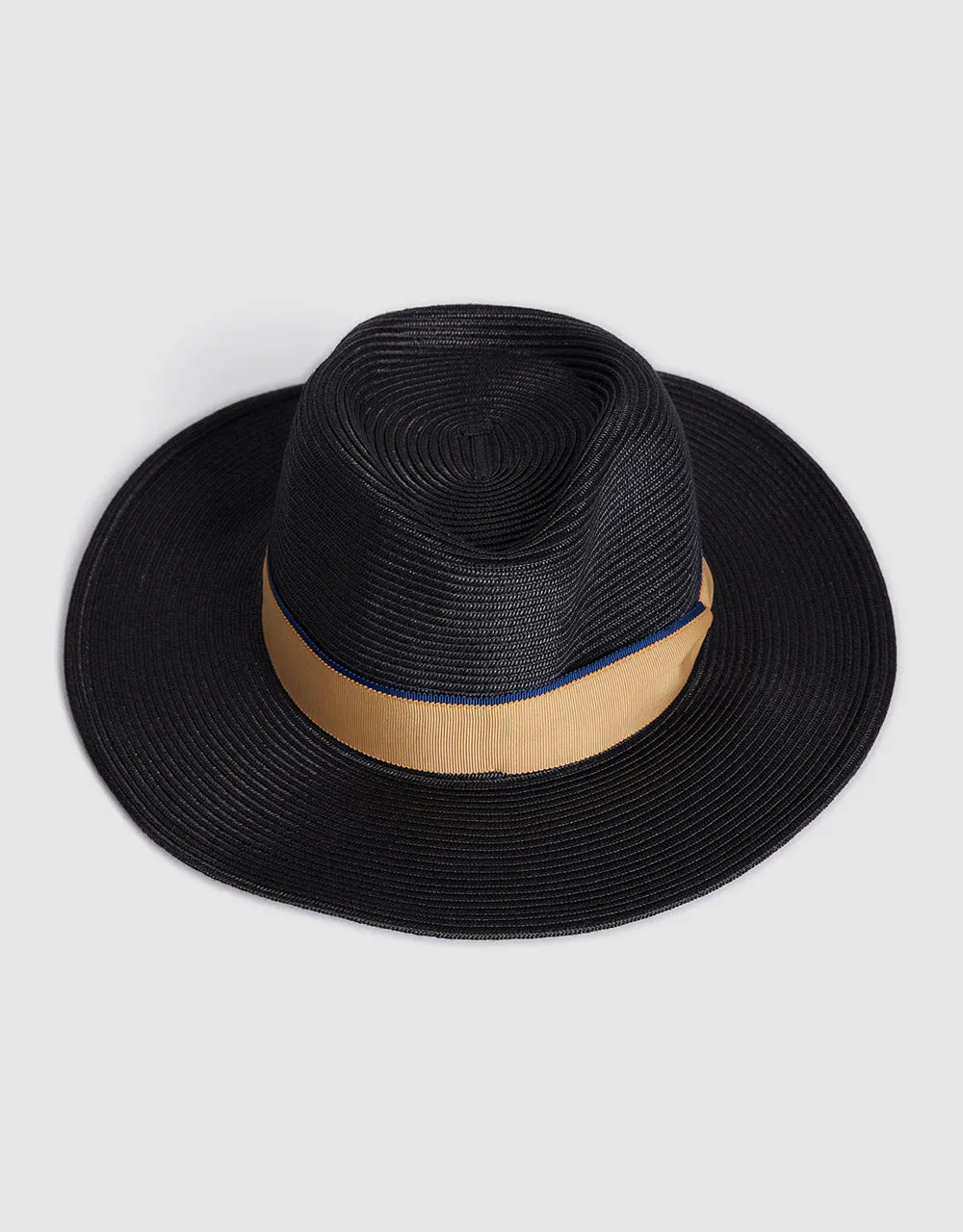 Contrast Band Hat sold by Urban Revivo product image thumbnail 3