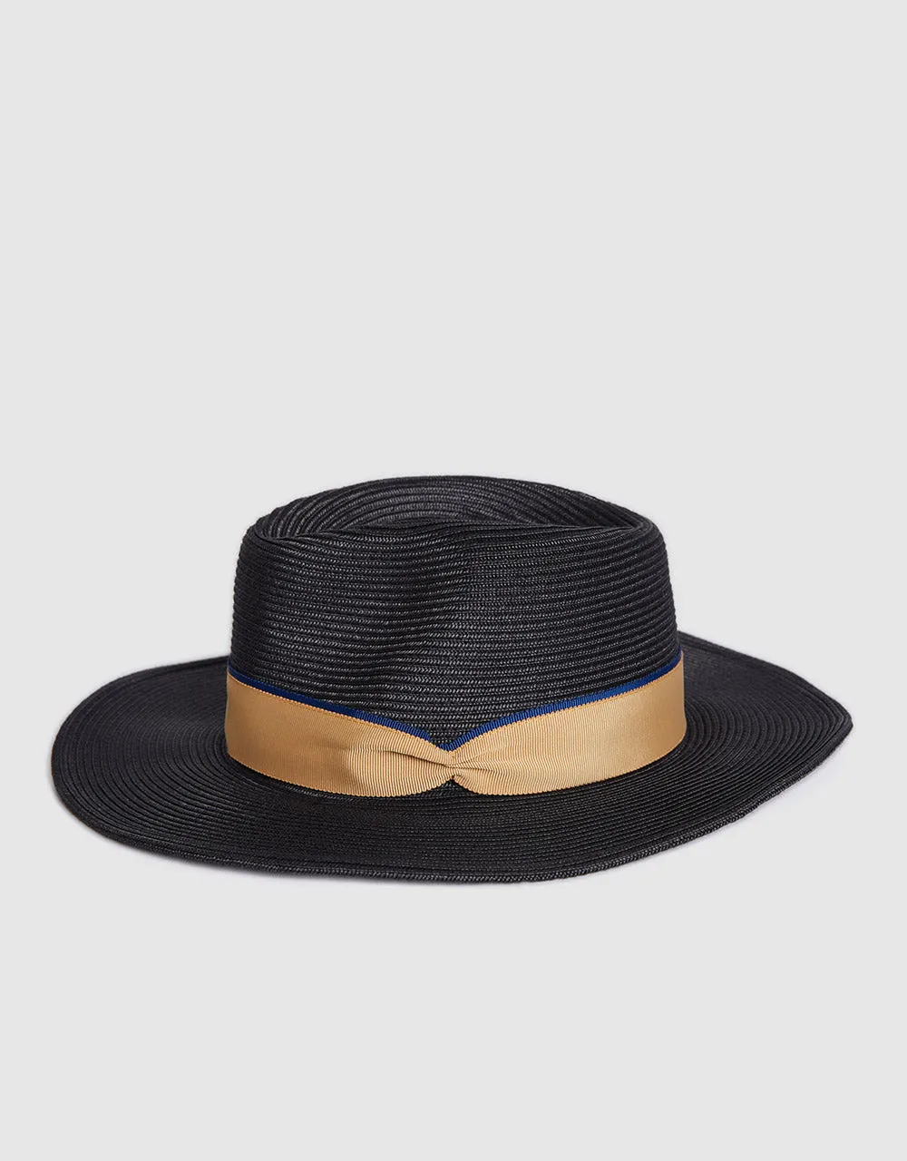 Contrast Band Hat sold by Urban Revivo