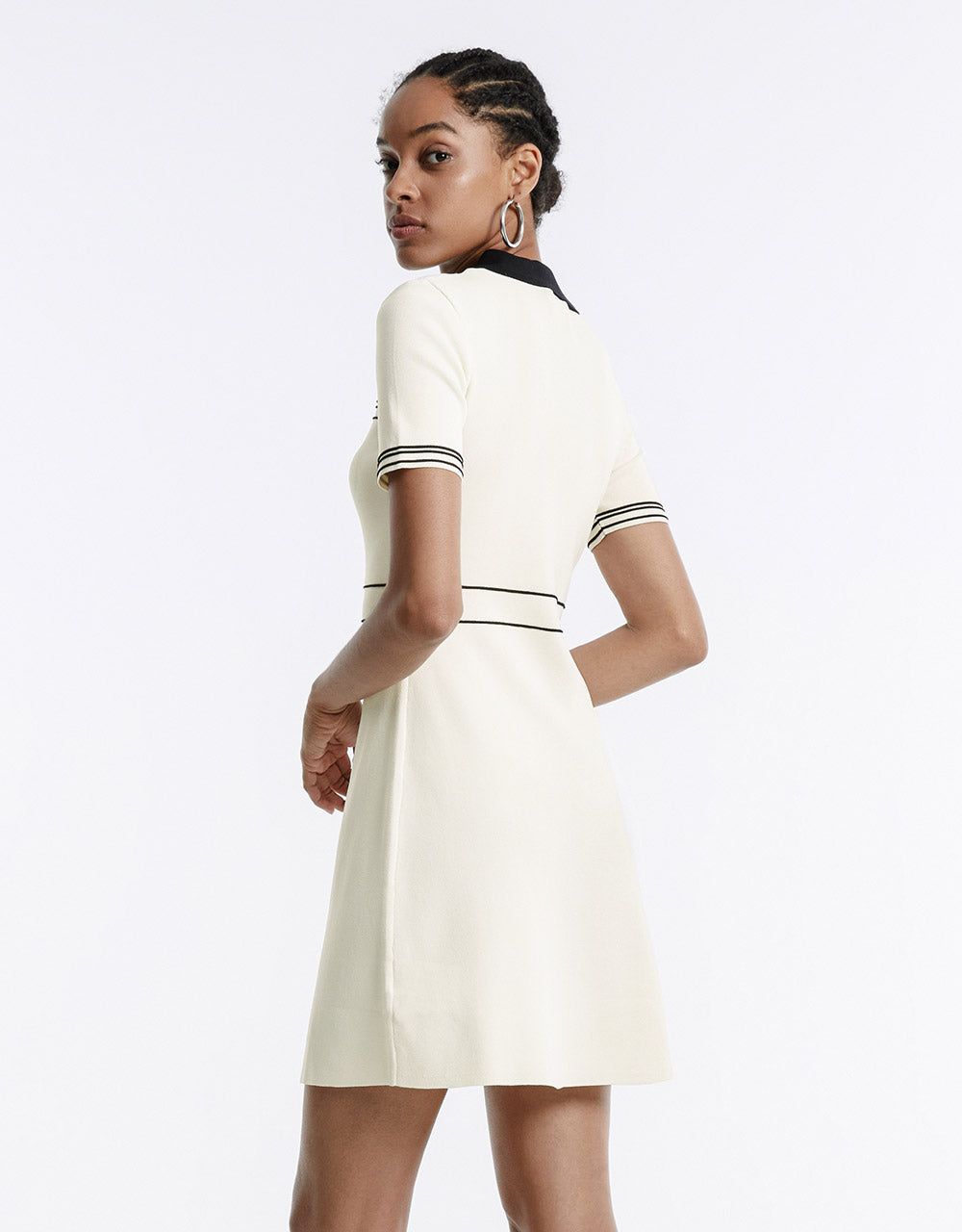 Contrast Color Knitted Polo Dress sold by Urban Revivo product image thumbnail 4