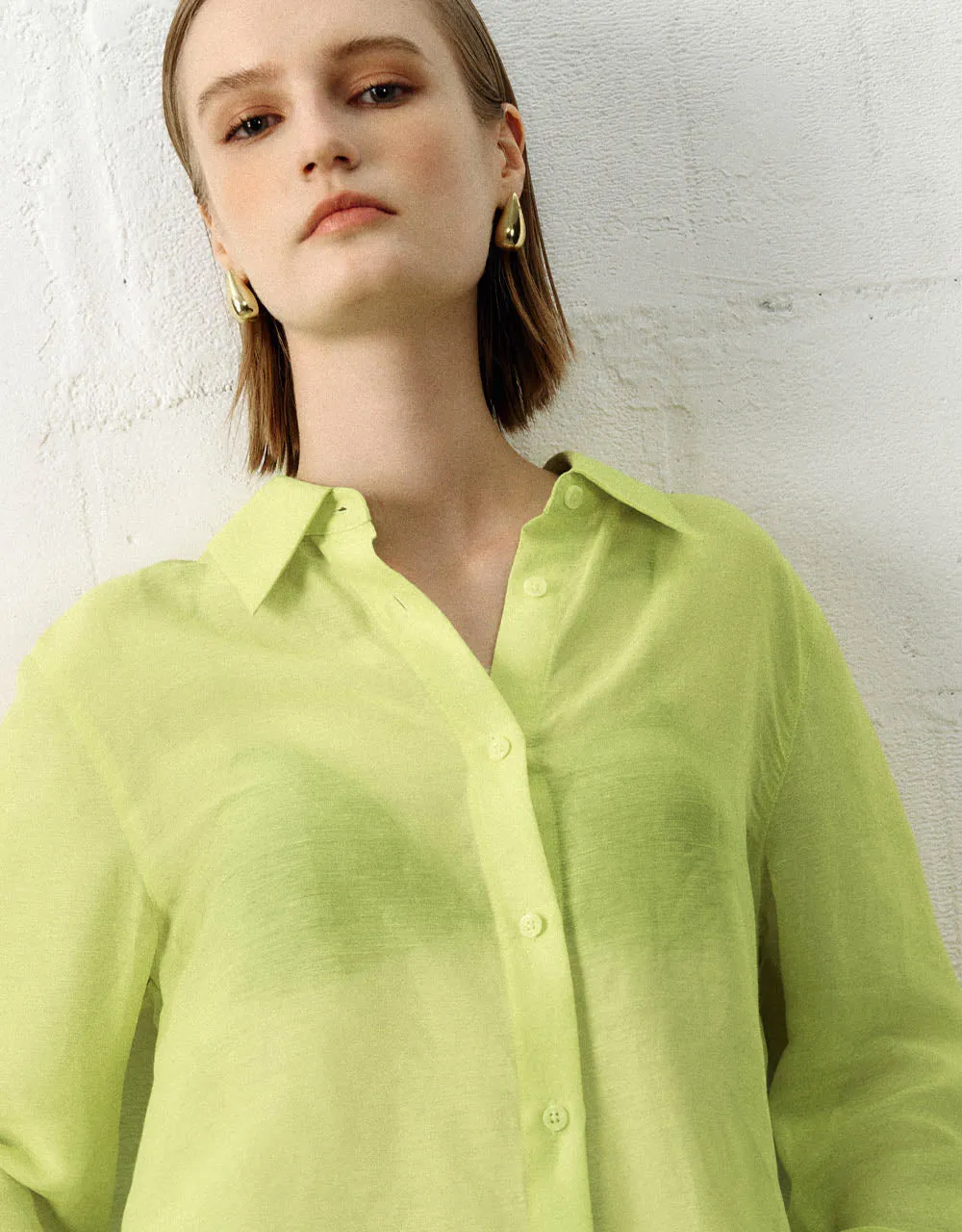 Button Up Straight Shirt sold by Urban Revivo product image thumbnail 4