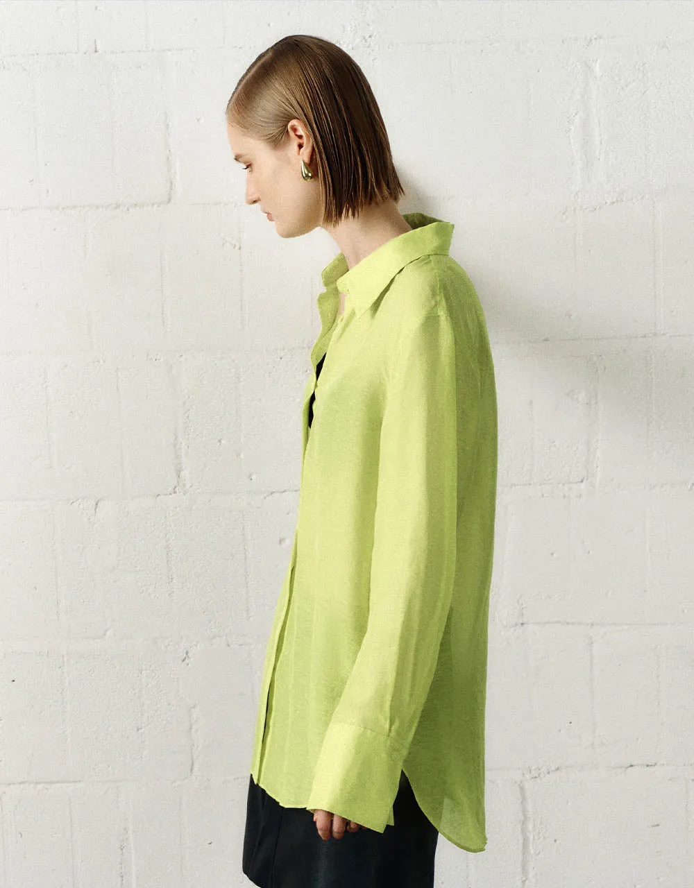 Button Up Straight Shirt sold by Urban Revivo product image thumbnail 3