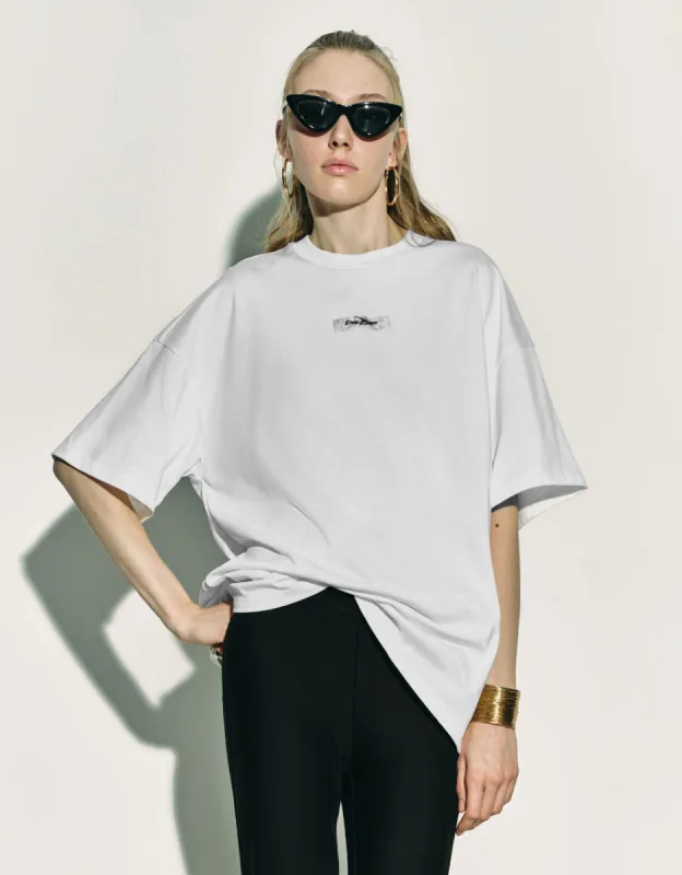 Loose Straight T-Shirt sold by Urban Revivo