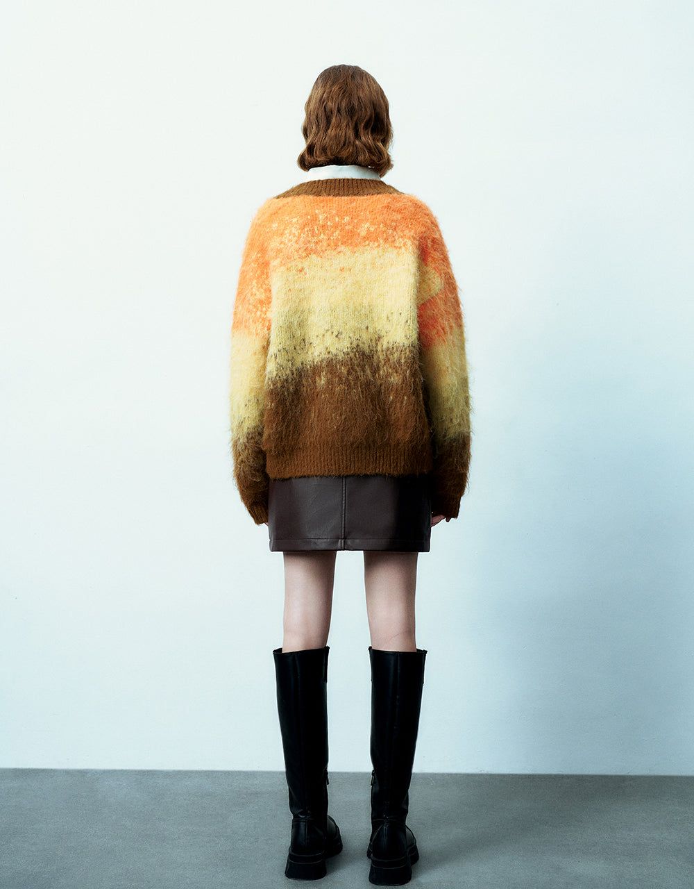 Colorblocks Furry V-Neck Knitted Cardigan sold by Urban Revivo product image thumbnail 4