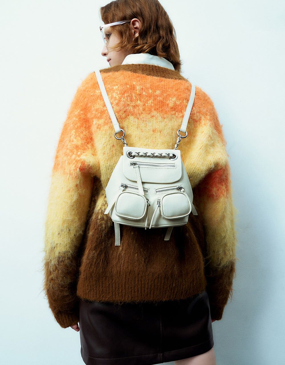 Colorblocks Furry V-Neck Knitted Cardigan sold by Urban Revivo product image thumbnail 3