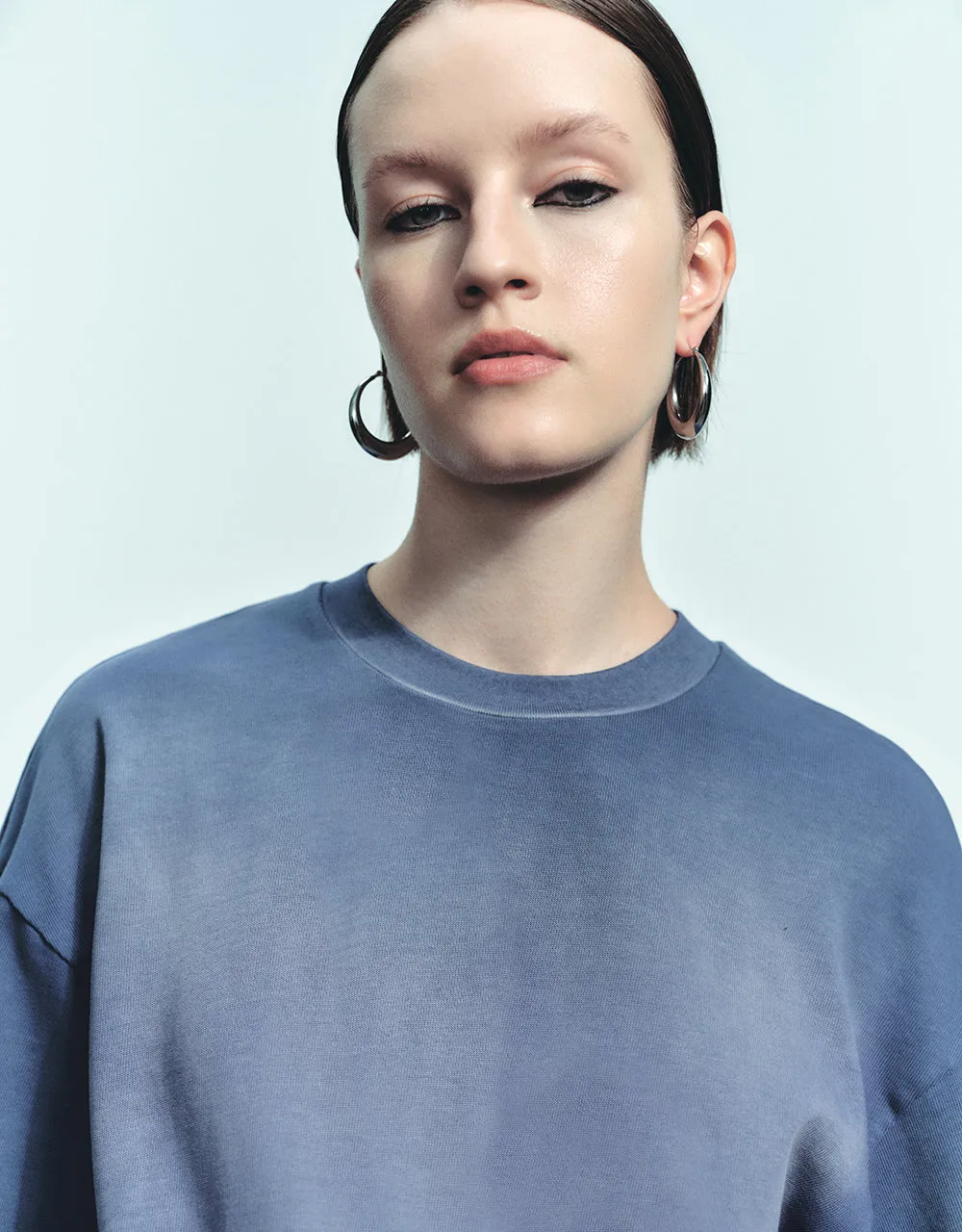 Drop Shoulder Sleeve Crew Neck Loose T-Shirt sold by Urban Revivo product image thumbnail 4