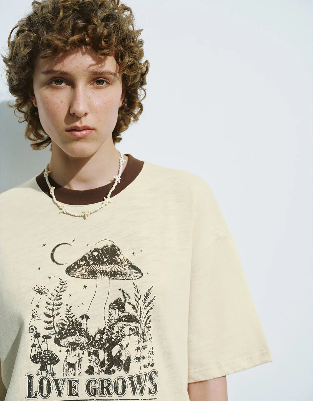 Printed Crew Neck Loose T-Shirt sold by Urban Revivo product image thumbnail 4