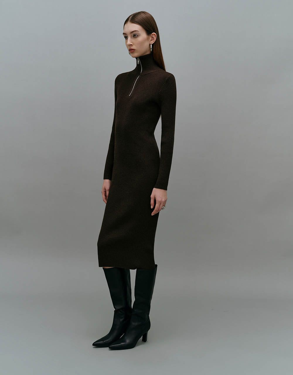 Zip Half Placket Stand Collar Knitted Dress sold by Urban Revivo product image thumbnail 3