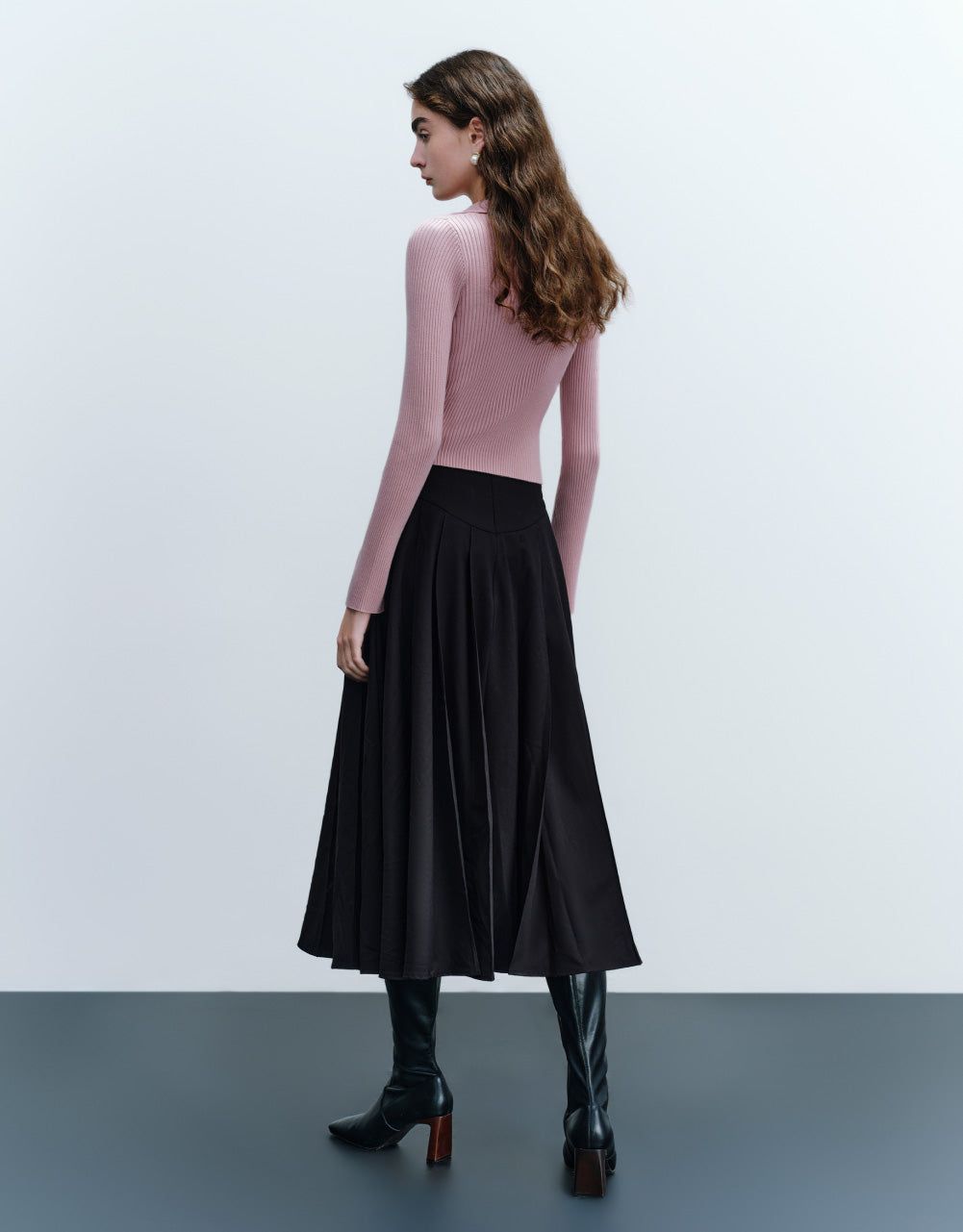 V-Neck Knitted Cardigan sold by Urban Revivo product image thumbnail 4