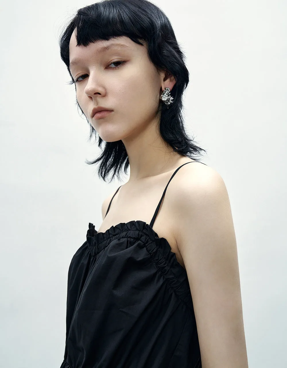 Sleeveless V-Neck A-Line Dress sold by Urban Revivo product image thumbnail 4