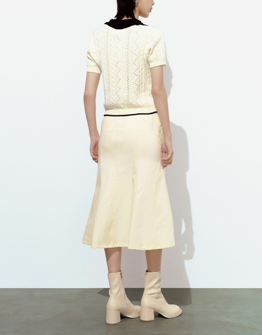 Skinny Fishtail Skirt sold by Urban Revivo product image thumbnail 5