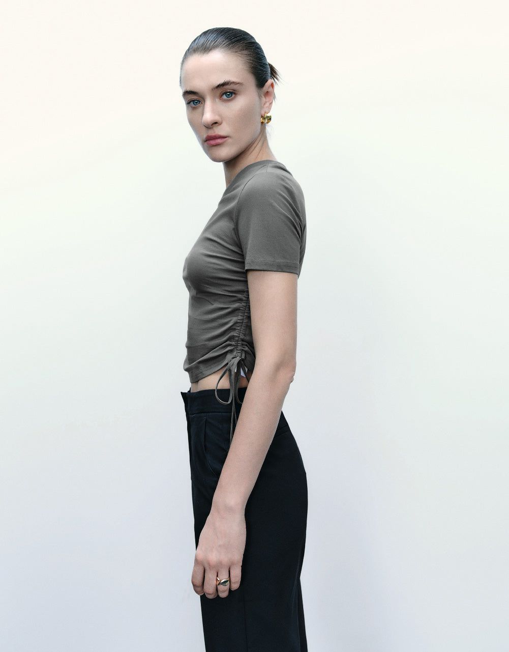 Tie Side Crew Neck Skinny T-Shirt sold by Urban Revivo product image thumbnail 3