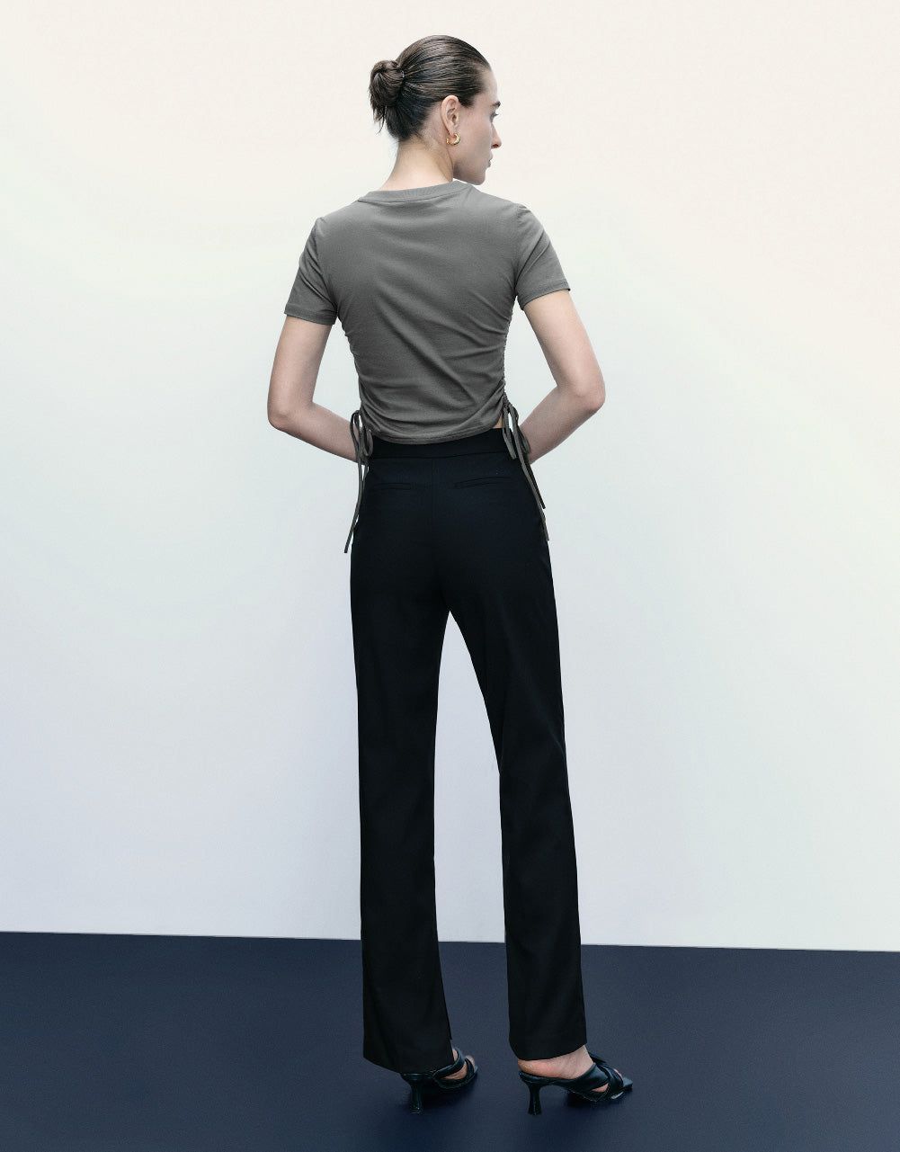 Tie Side Crew Neck Skinny T-Shirt sold by Urban Revivo product image thumbnail 4