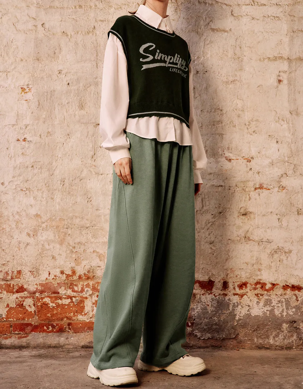 Elastic Waist Knitted Carrot Fit Pants sold by Urban Revivo product image thumbnail 4