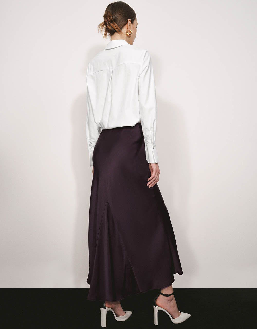 Button Up Straight Shirt sold by Urban Revivo product image thumbnail 4