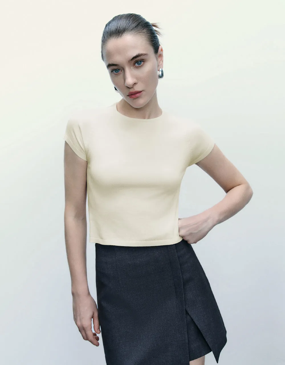 Skinny Crew Neck Knitted T-Shirt sold by Urban Revivo