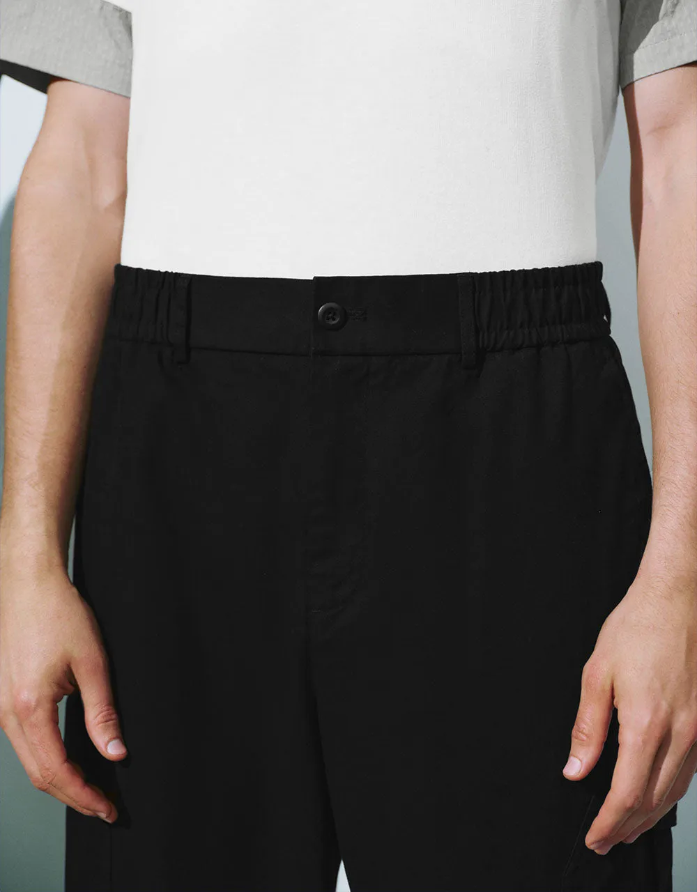 Loose Straight Pants sold by Urban Revivo product image thumbnail 5