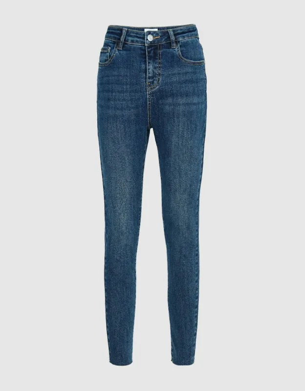 Skinny Jeans sold by Urban Revivo