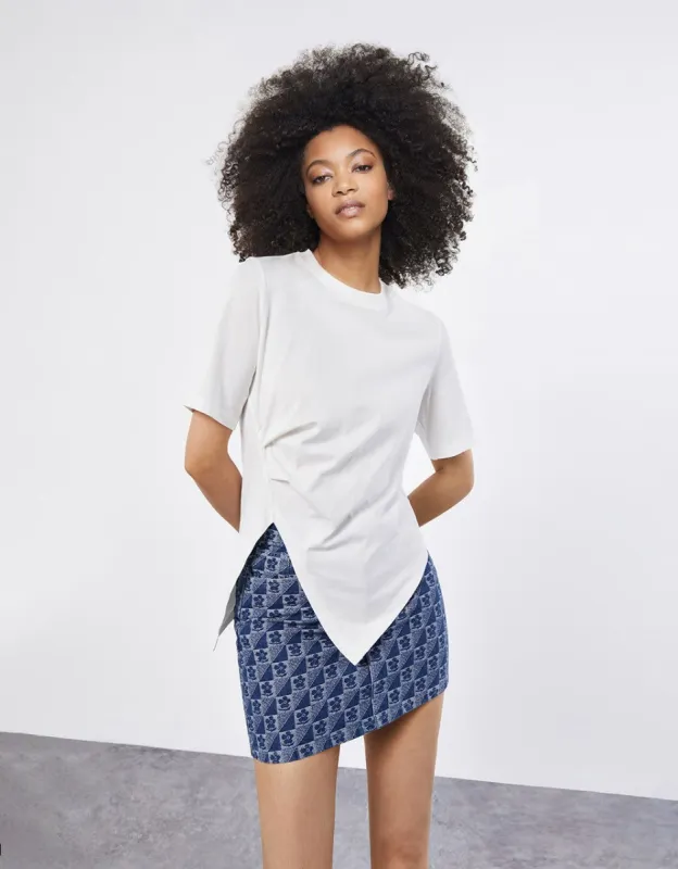 Asymmetrical Hem T-Shirt sold by Urban Revivo