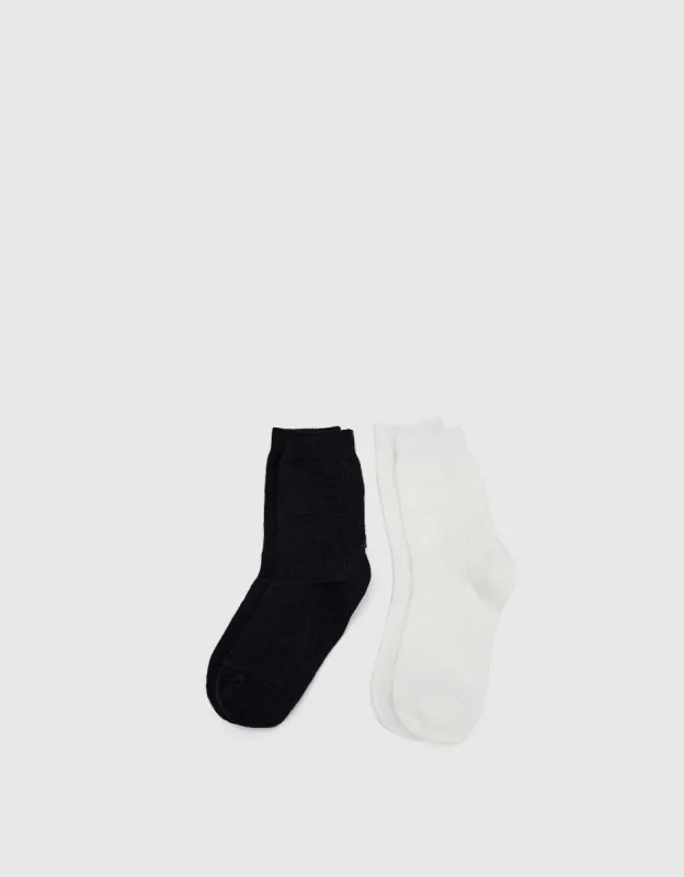 Mid-Length Socks sold by Urban Revivo