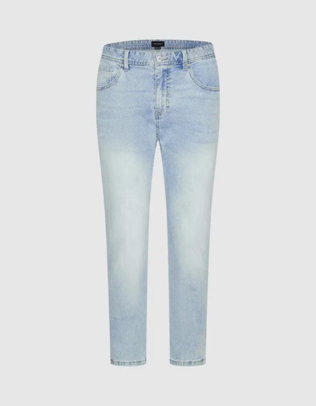 Straight Jeans sold by Urban Revivo