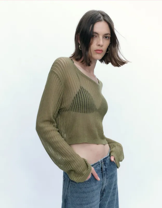 Thin Crew Neck Knitted T-Shirt sold by Urban Revivo