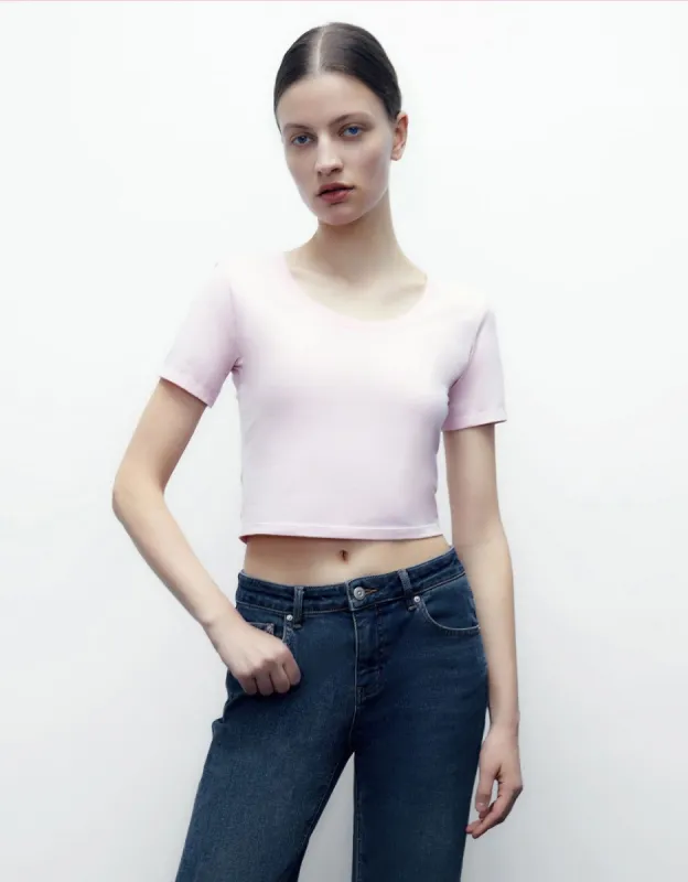 Basic U Neck T-Shirt sold by Urban Revivo