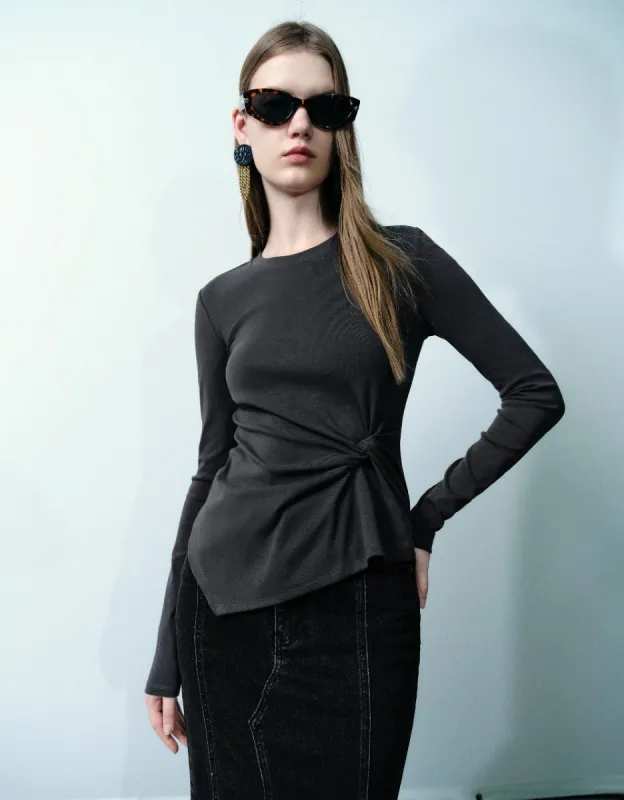 Crew Neck Loose T-Shirt sold by Urban Revivo