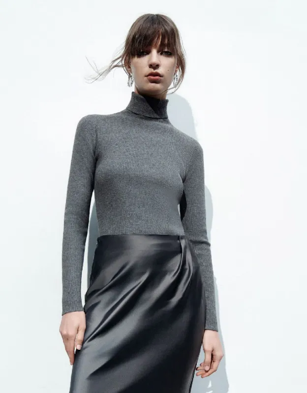 Turtle Neck Knitted T-Shirt sold by Urban Revivo