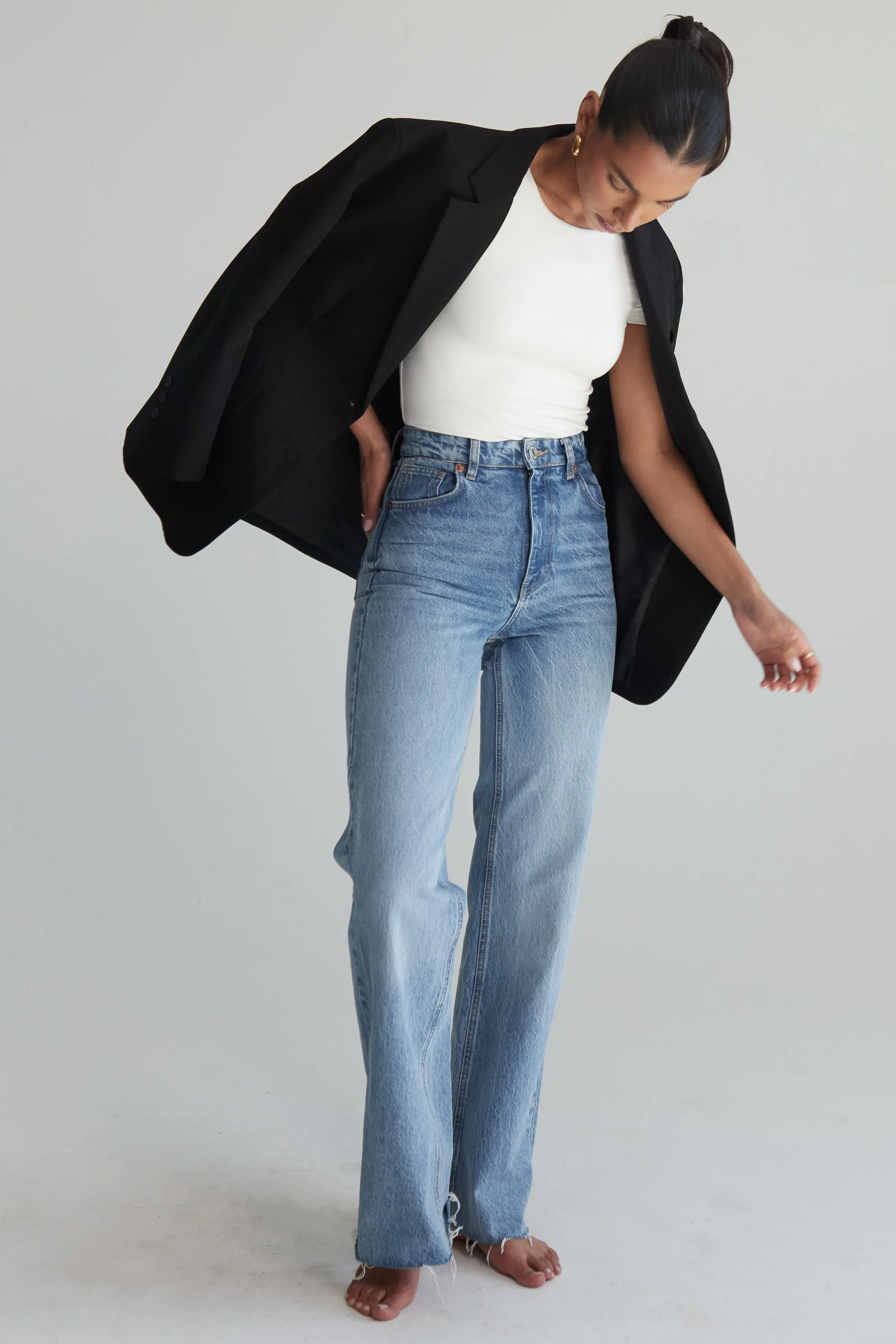 Bobbi Blazer sold by RE ONA product image thumbnail 3