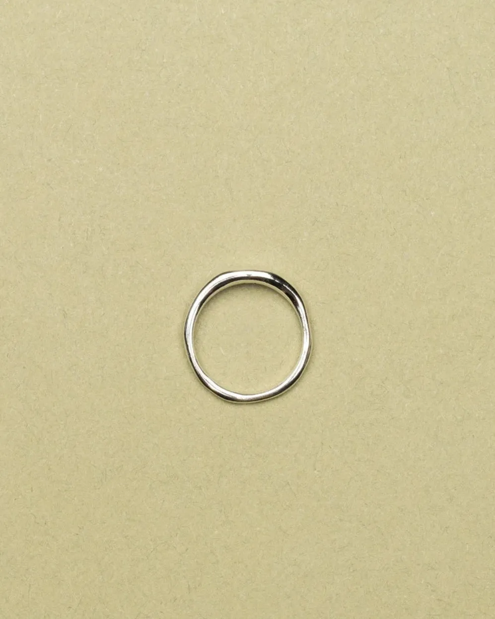 Violet ring by La Manufacture sold by atelier b product image thumbnail 3