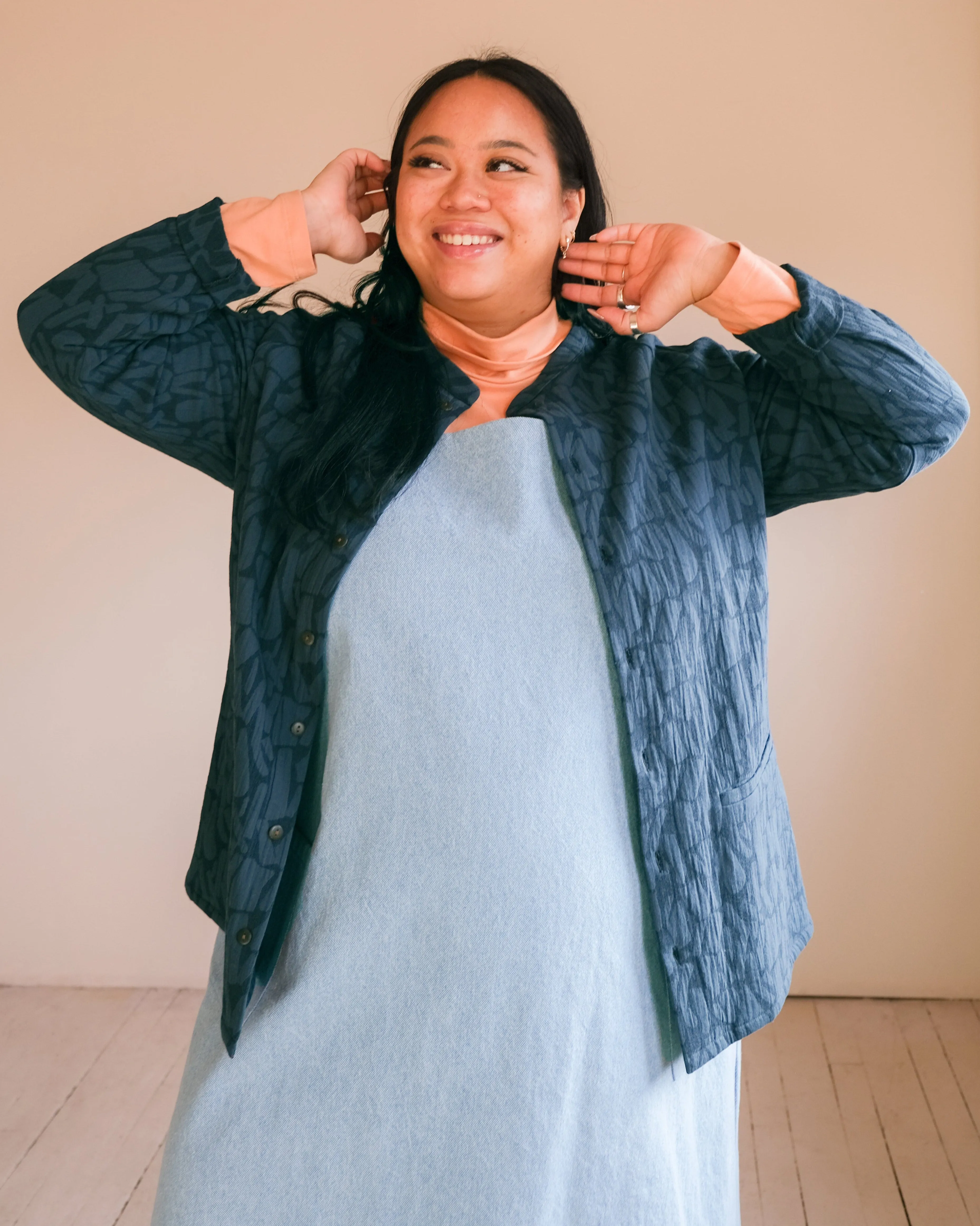 Unisexe cardigan No2452u, jacquard sold by atelier b product image thumbnail 4