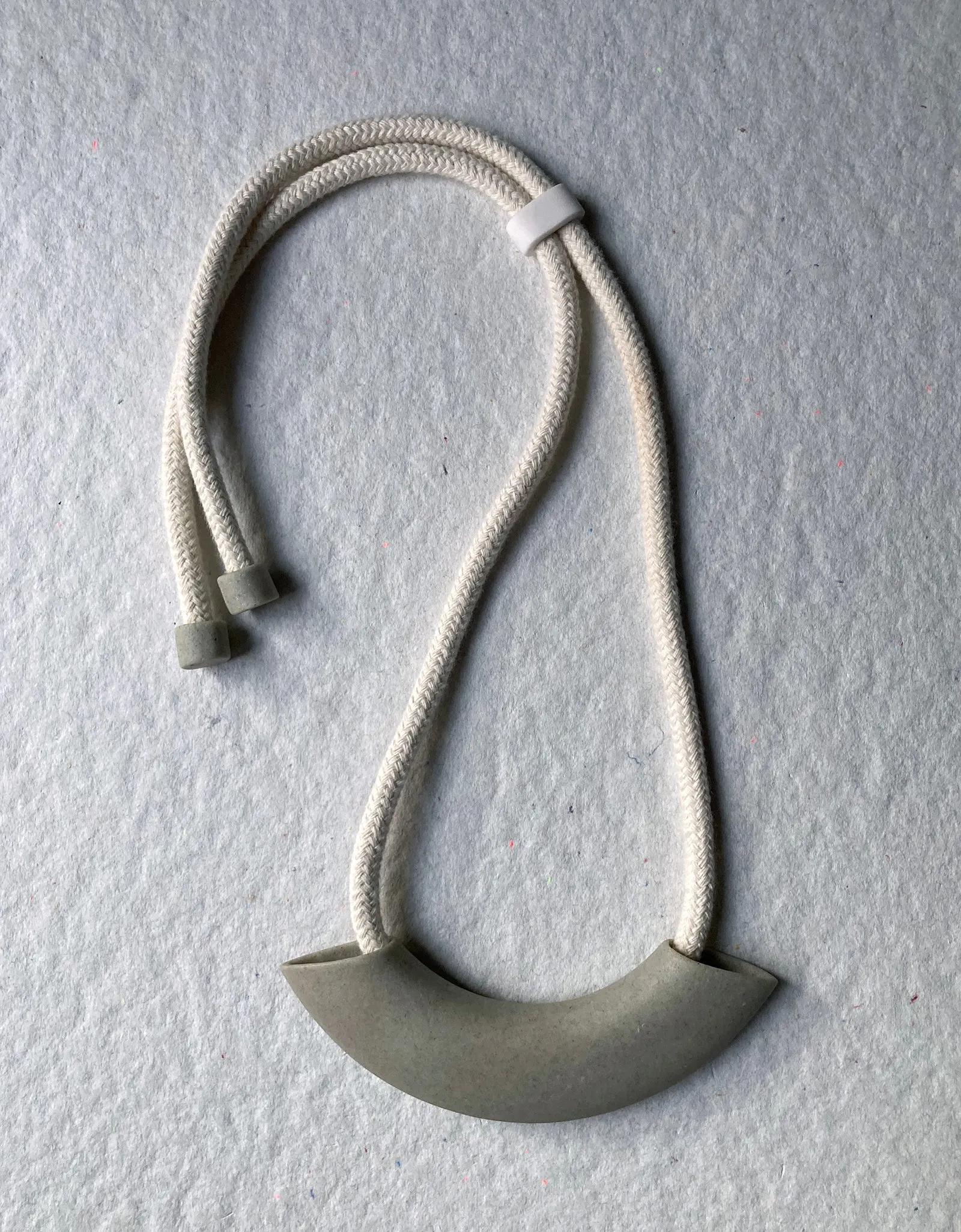 OEU necklace by Studio Minéral sold by atelier b product image thumbnail 5
