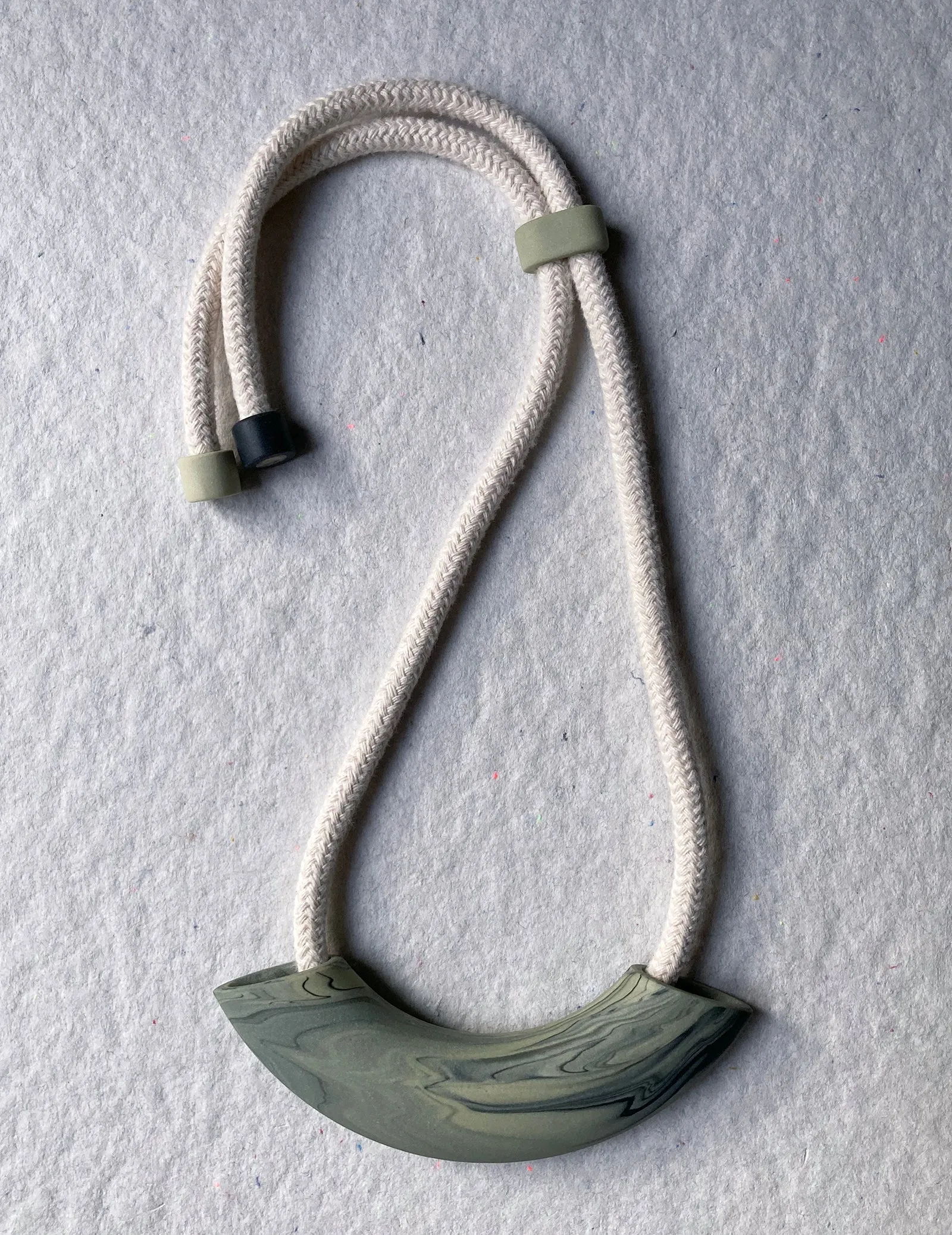 OEU necklace by Studio Minéral sold by atelier b product image thumbnail 4